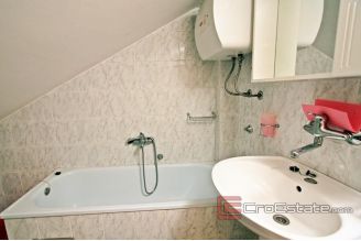 013 4977 30 island brac semi detached house for sale
