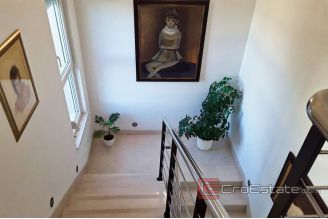 015 2021 216 near zadar seafront villa with pool for sale6