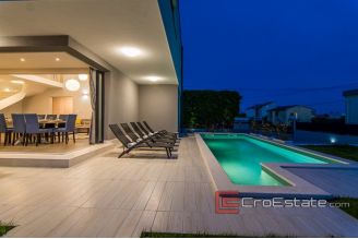 20 2019 88 Kastela villa new build for sale