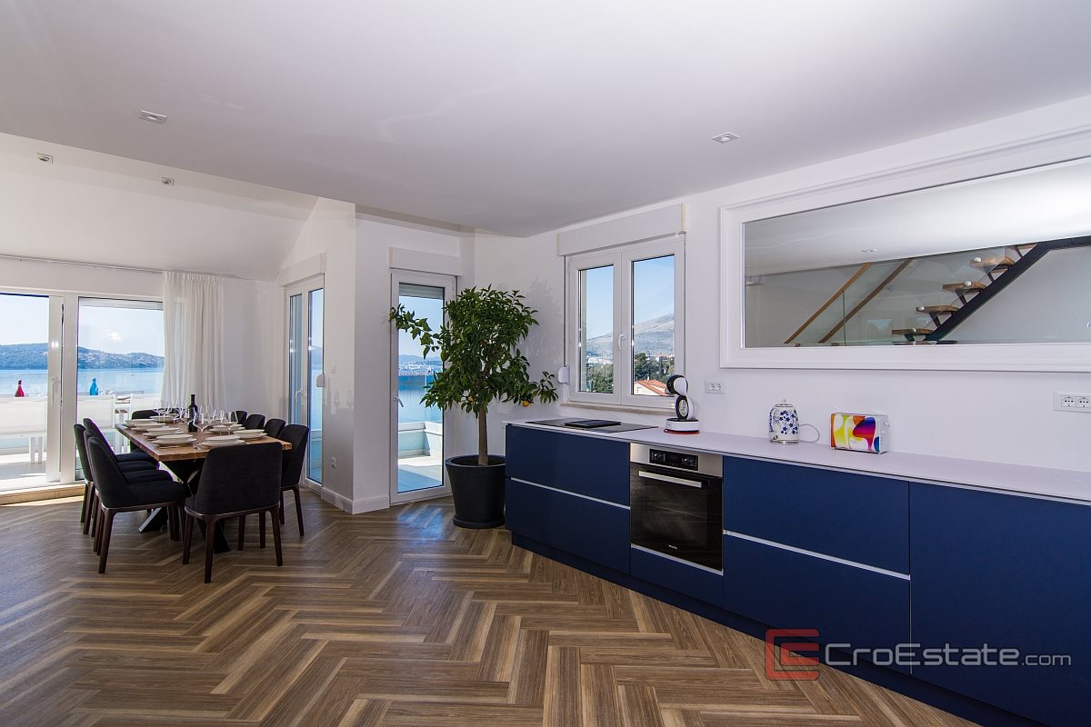 010 2018 157 Ciovo Luxury penthouse with a sea view for sale 010 2018 157 Ciovo Luxury penthouse with a sea view for sale