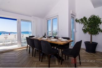 020 2018 157 Ciovo Luxury penthouse with a sea view for sale 020 2018 157 Ciovo Luxury penthouse with a sea view for sale