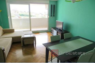 01 2015 16 apartment split