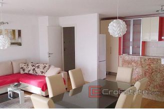 11 2015 41 penthouse Split