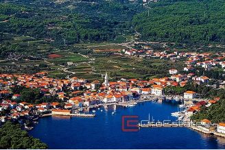 01 3635 30 Hvar house by the sea for sale