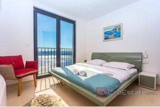 014 2025 73 Omis modern villa with pool and sea view