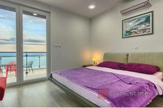 019 2025 74 Omis modern villa with pool and sea view