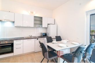 020 2034 02 island brac house with sea view for sale
