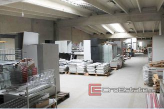 01 2016 164 Split business