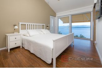 018 2018 178 Brac house with open sea view for sale