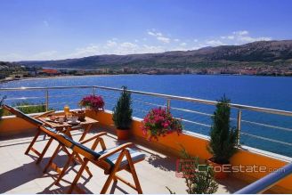 001 2018 182 Pag house mini hotel for sale
