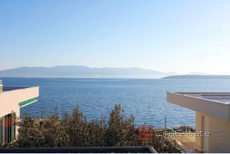 001 2031 34 island solta house with sea view for sale