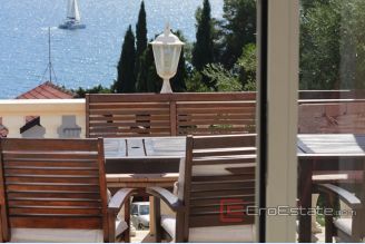 001 5096 30 Zadar apartment house near the sea for sale