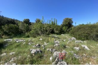 003 5097 30 Marina building land in an attractive location for sale