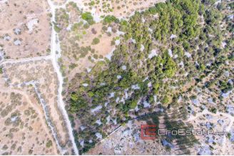 06 2013 134 Brac OPG land plot for sale