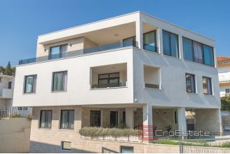 020 2035 38 Trogir luxury villa with pool for sale