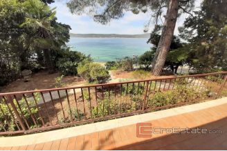 001 2016 505 near zadar seafront house for sale