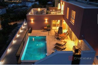 001 2043 41 Marina house with open sea view for sale