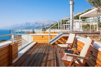 018 2030 37 Omis Villa with pool for sale