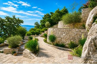 020 2021 319 omis dalmatian stone estate for sale