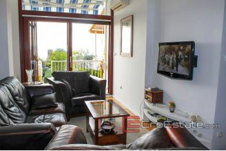 13 2016 106 Split apartment for sale sea view