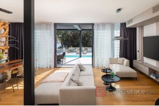 018 2018 207 Zadar villa with pool for sale