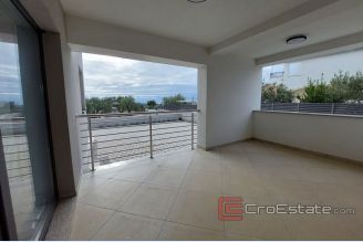 001 5179 30 Primosten apartment with sea view for sale