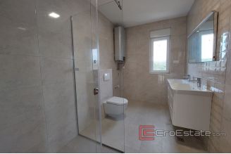 010 5179 30 Primosten apartment with sea view for sale