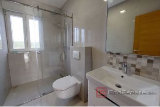 010 5179 30 Primosten apartment with sea view for sale