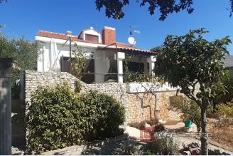 001 2031 52 Rogoznica house with sea view on sale