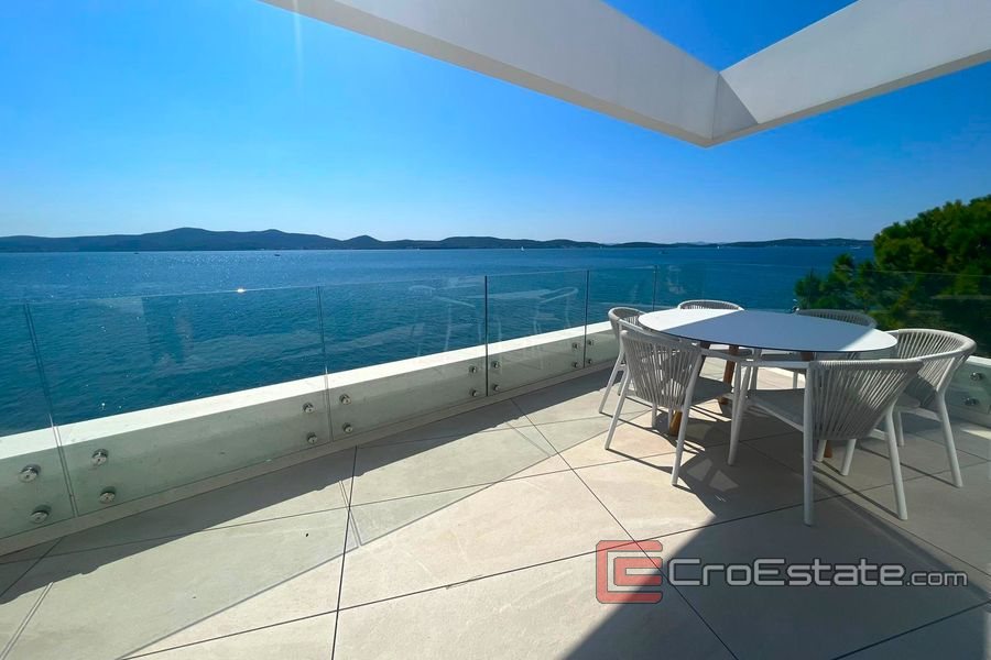 007 2021 334 Zadar apartment first row to the sea for sale 007 2021 334 Zadar apartment first row to the sea for sale