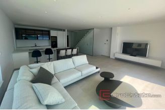 010 2021 334 Zadar apartment first row to the sea for sale 010 2021 334 Zadar apartment first row to the sea for sale