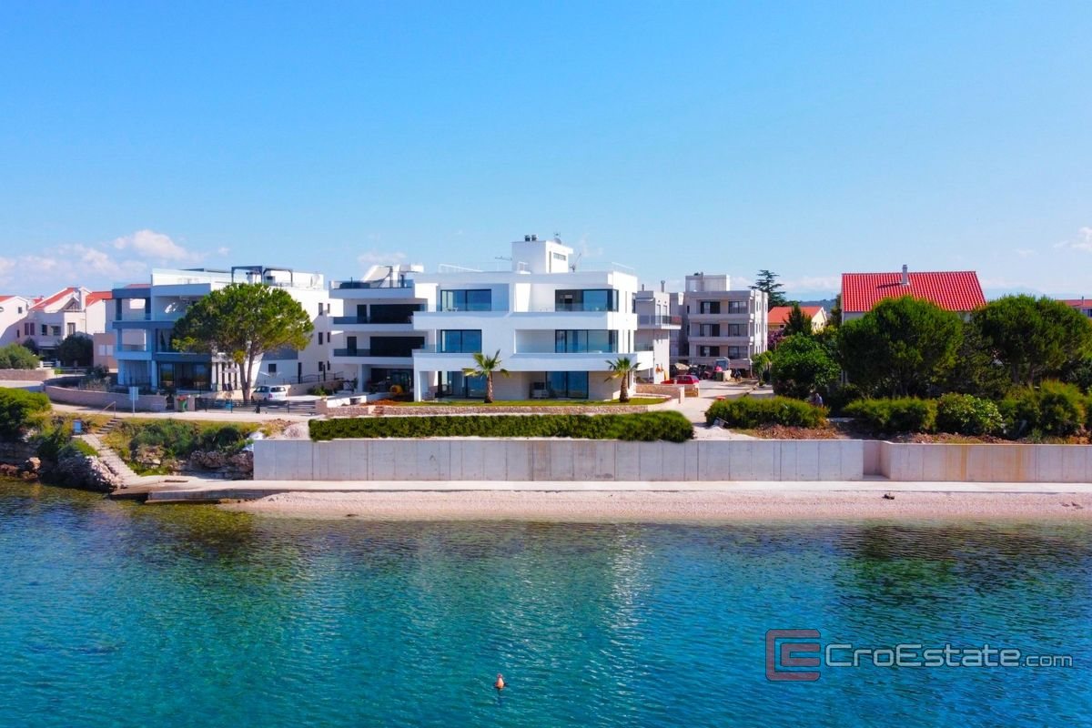 001 2021 335 Zadar apartment first row to the sea for sale 001 2021 335 Zadar apartment first row to the sea for sale