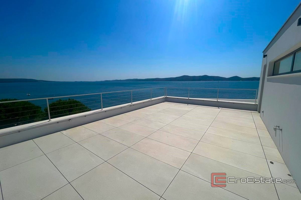 009 2021 335 Zadar apartment first row to the sea for sale 009 2021 335 Zadar apartment first row to the sea for sale