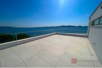 011 2021 335 Zadar apartment first row to the sea for sale 011 2021 335 Zadar apartment first row to the sea for sale