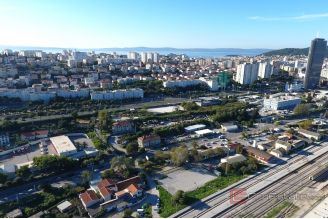 004 2016 539 Split Building land for sale