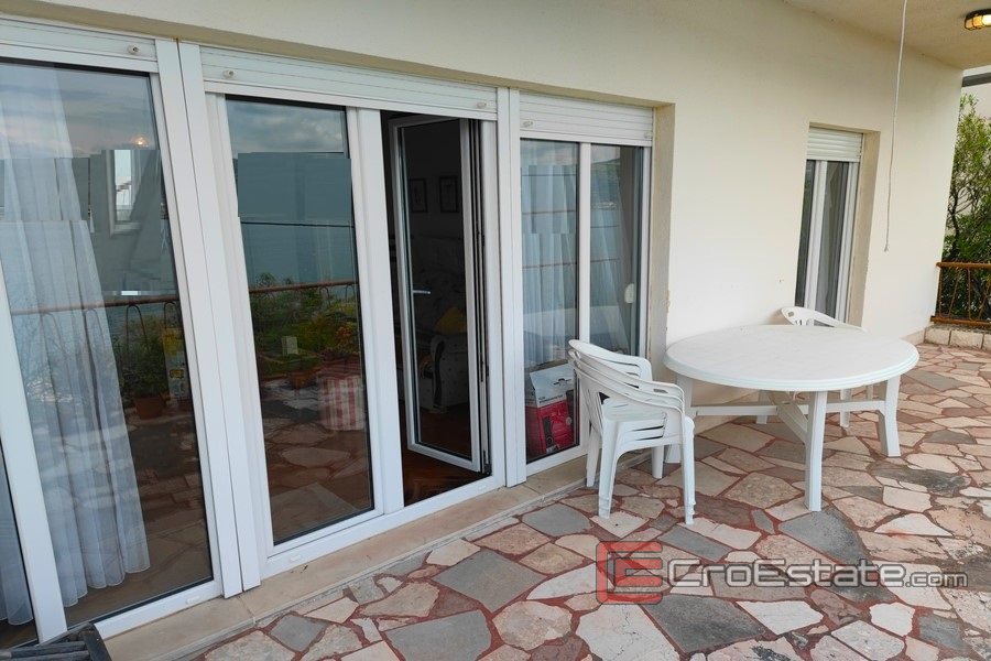 003 2021 341 Ciovo house first row to the sea for sale 003 2021 341 Ciovo house first row to the sea for sale