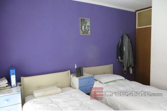 18 4560 30 apartment split