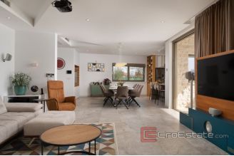 019 5274 30 Zadar villa with pool for sale