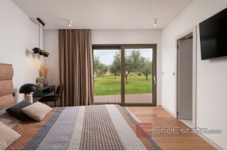 019 5274 30 Zadar villa with pool for sale