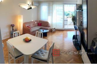 13 4379 30 Split apartment for sale sea view