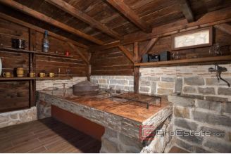 020 2018 242 Brac unique property with panoramic sea view for sale