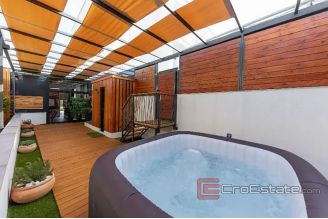 020 2031 99 Ciovo apartment with pool for sale