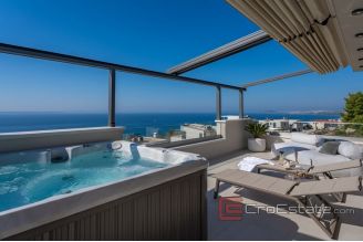 016 2022 370 near split villa with sea view for sale