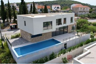 001 5030 30d Ciovo newly built villa with pool for sale