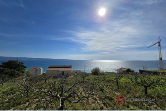 001 2031 117 Split area Building land wth an open sea view for sale