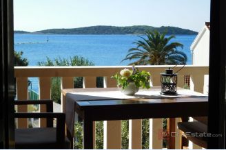 001 2022 403 island vis apartment house near the beach for sale