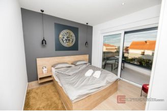 020 2044 03 Vodice Villa with pool for sale