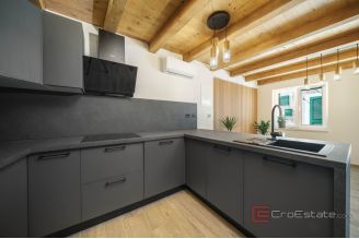 015 2044 11 Vodice Stone house with rooftop terrace and jacuzzi for sale