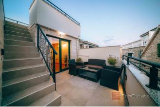 015 2044 11 Vodice Stone house with rooftop terrace and jacuzzi for sale
