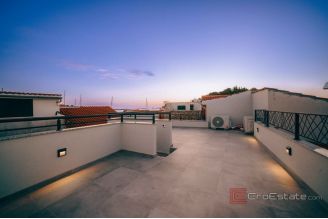 015 2044 11 Vodice Stone house with rooftop terrace and jacuzzi for sale